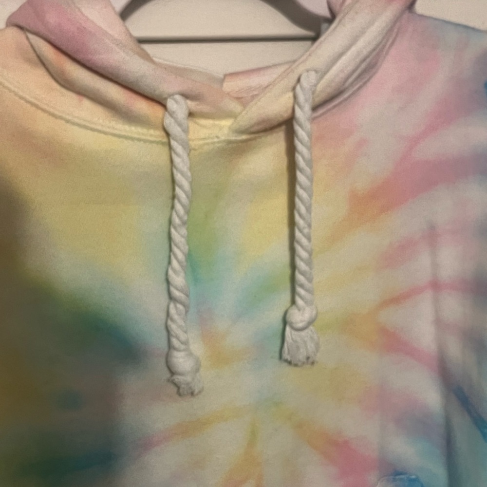 Vibrant Tie-Dye Women's cropped Hoodie - Picture 3 of 5